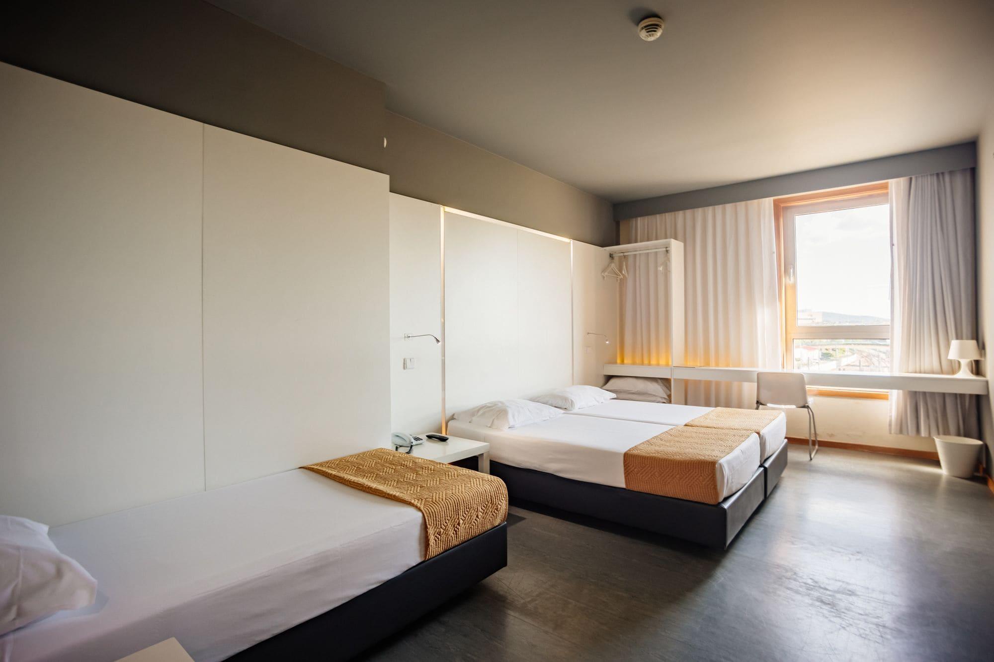 Hotel Basic By Axis