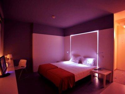 Hotel Basic By Axis