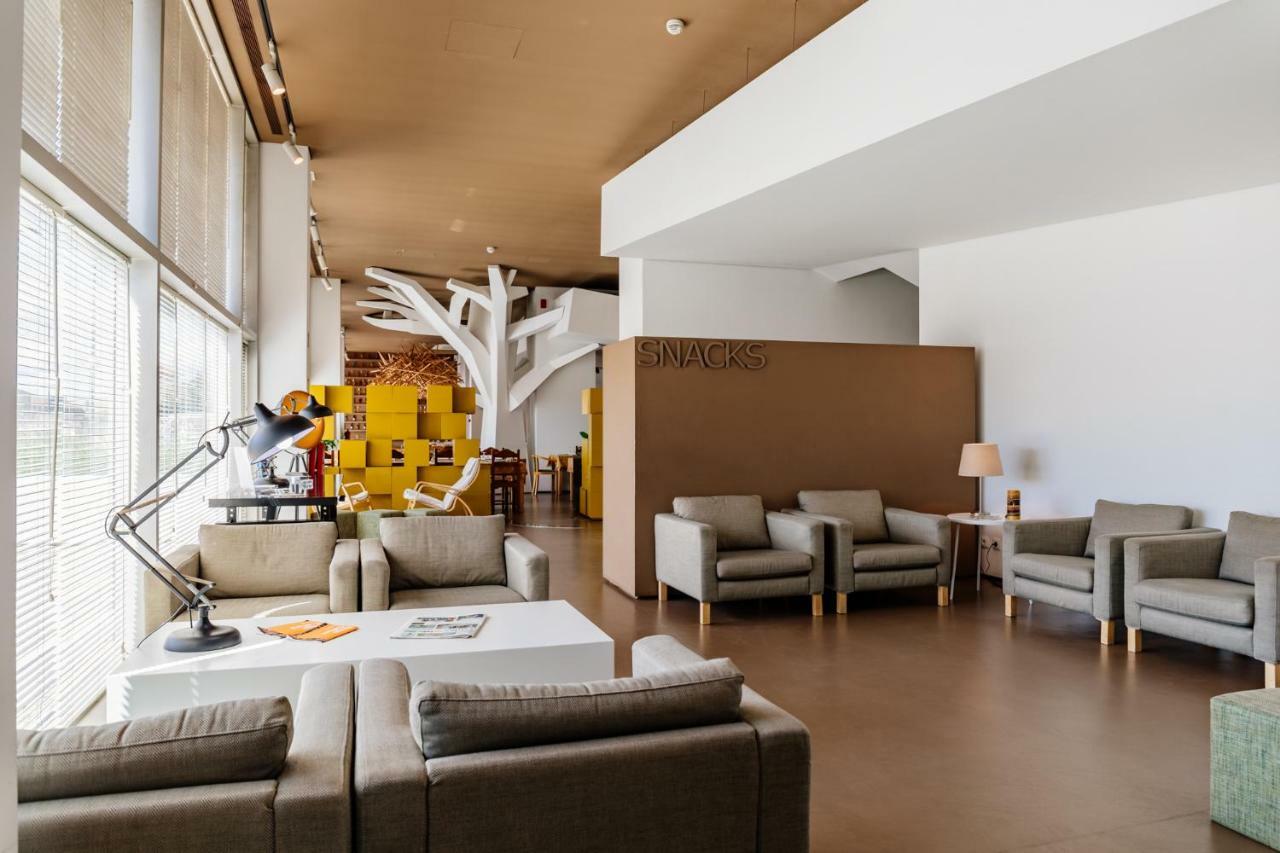 Basic By Axis Hotel